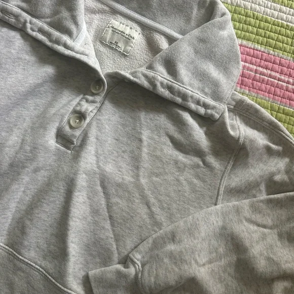 ABERCROMBIE Cozy Gray Pullover Sweatshirt - Picture 5 of 5